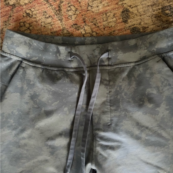 Lululemon Men’s City Sweat Jogger Small - Picture 3 of 6